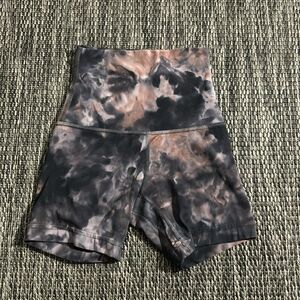 Lululemon Align Super High Rise Short *10"